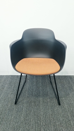 Design vergaderstoel Infiniti Sicla