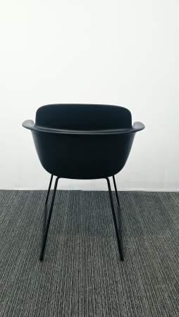 Design vergaderstoel Infiniti Sicla