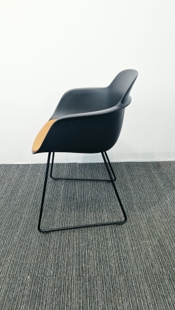 Design vergaderstoel Infiniti Sicla
