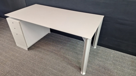 Design bureau BULO H2O 1600 x 800 met ladenblok