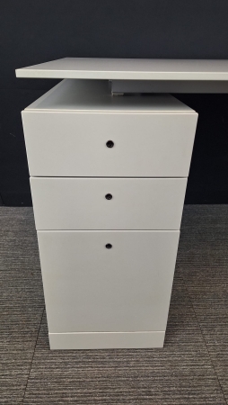 Design bureau BULO H2O 1600 x 800 met ladenblok