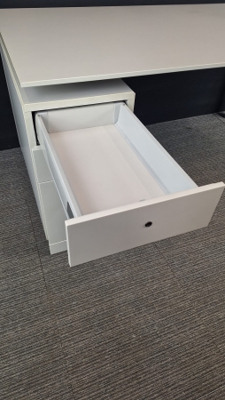 Design bureau BULO H2O 1600 x 800 met ladenblok