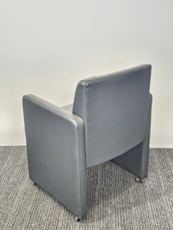 2 st. clubzetel NN in grijs leder