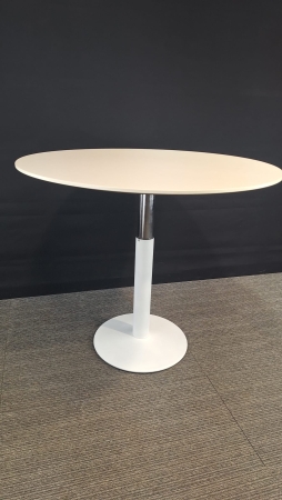 Superkoopje ronde vergadertafel BULO H2O