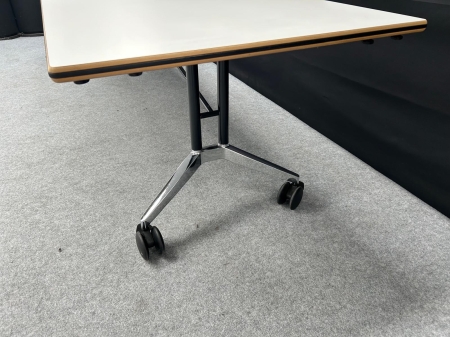Mobiele vergadertafel Wilkhahn CONFAIR