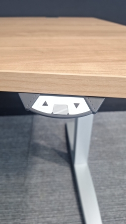 Elektrisch zit/sta bureau Ceka